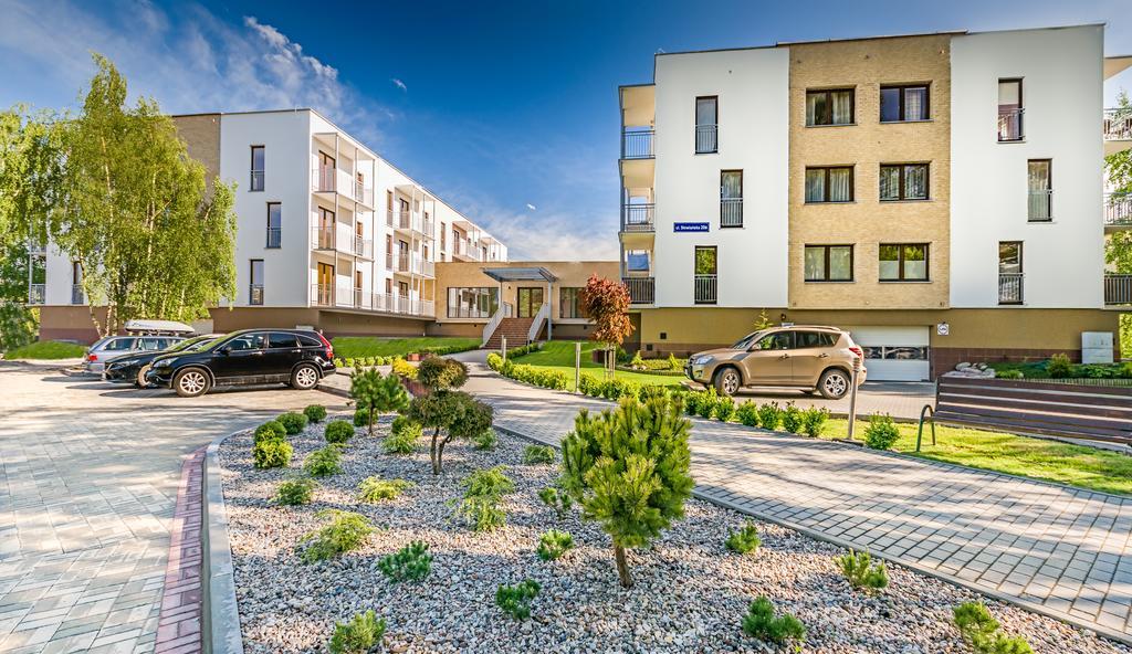 Apartamenty Bursztynowe Komnaty Darlowko Exteriör bild