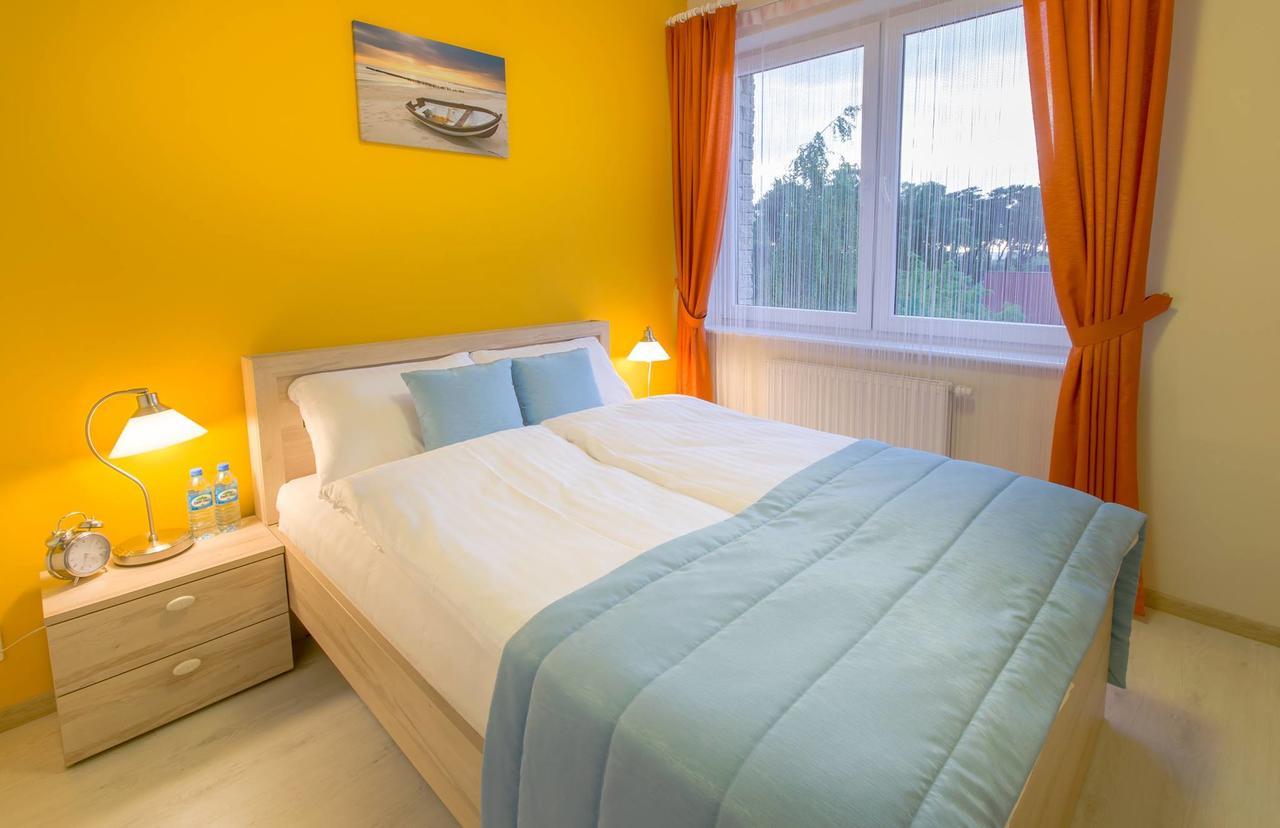 Apartamenty Bursztynowe Komnaty Darlowko Exteriör bild