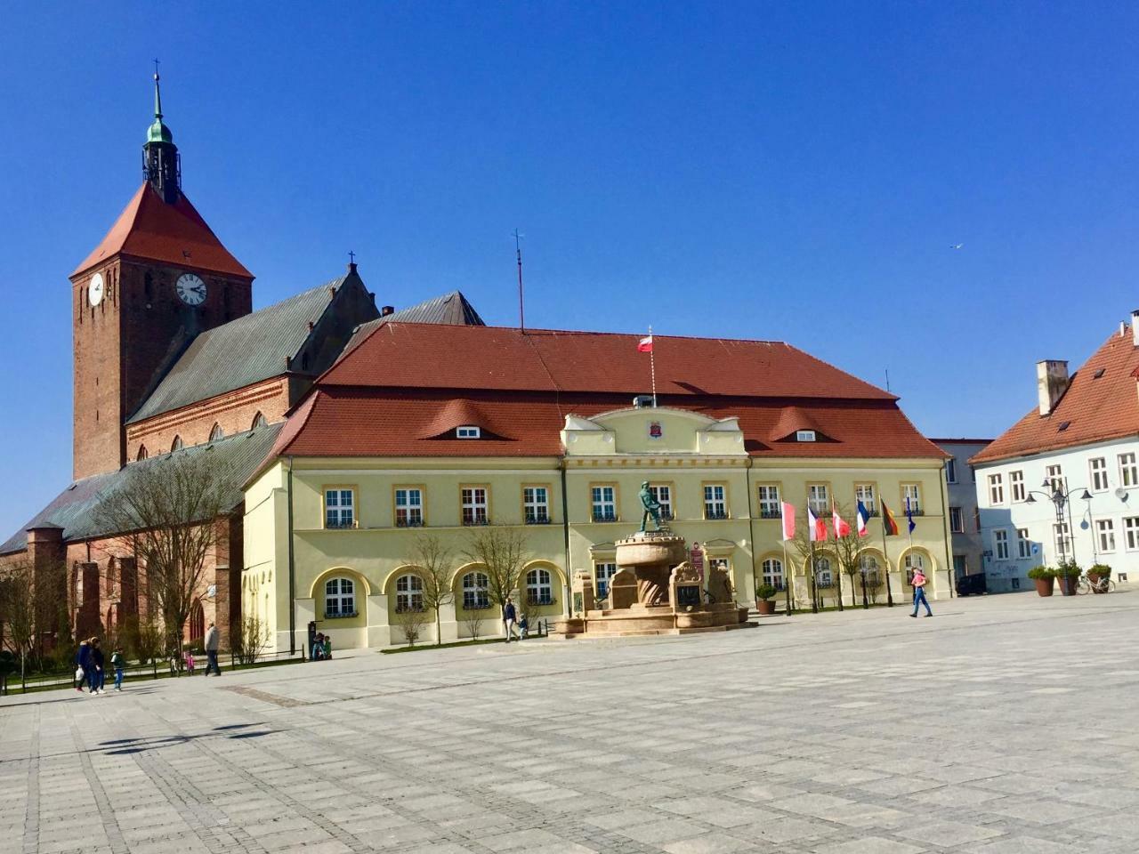 Apartamenty Bursztynowe Komnaty Darlowko Exteriör bild