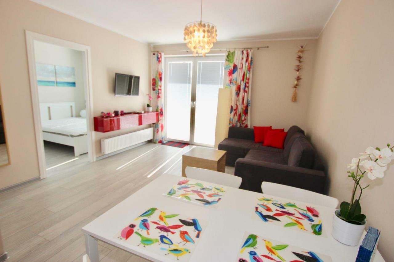 Apartamenty Bursztynowe Komnaty Darlowko Exteriör bild
