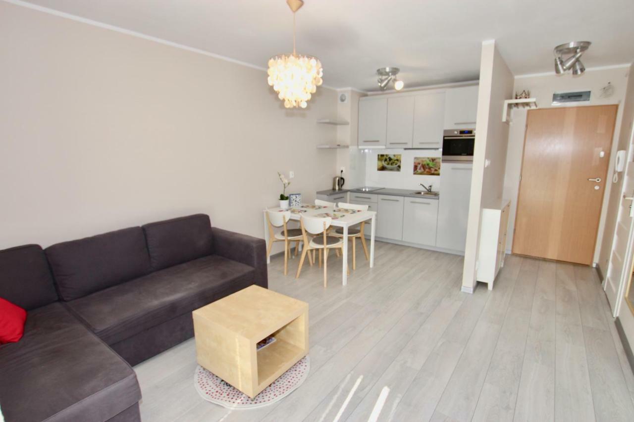 Apartamenty Bursztynowe Komnaty Darlowko Exteriör bild